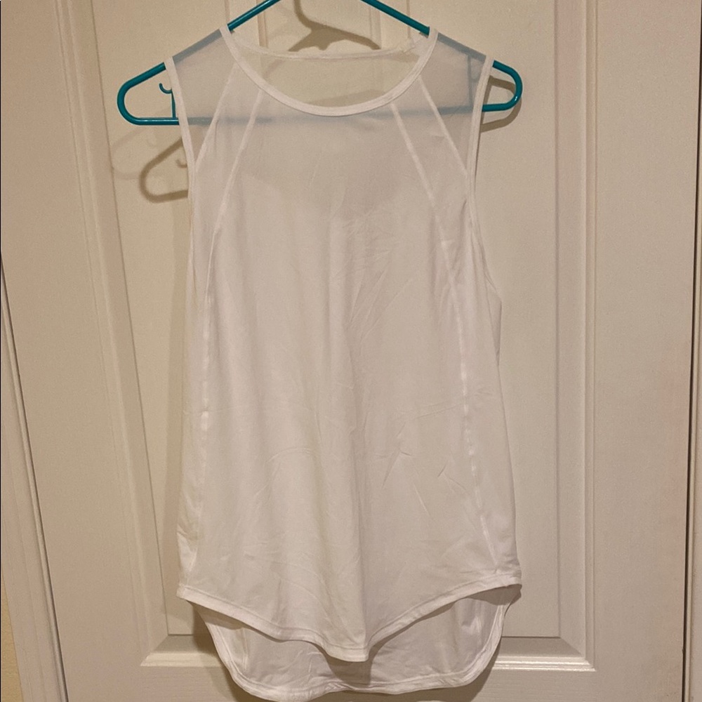 White Lululemon sculpt Tank size M